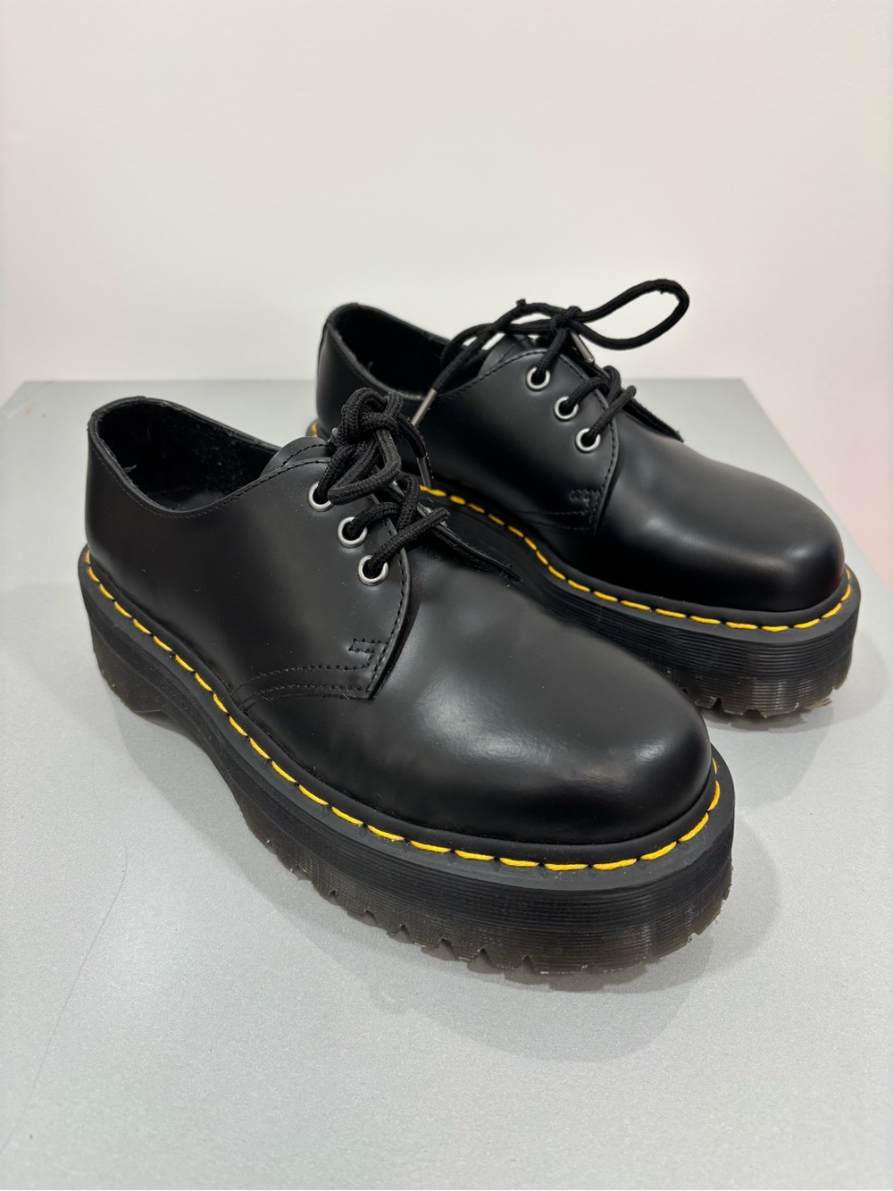 Dr. Martens 1461 Quad Darby Platform Smooth Leather US 7 Smooth Leather